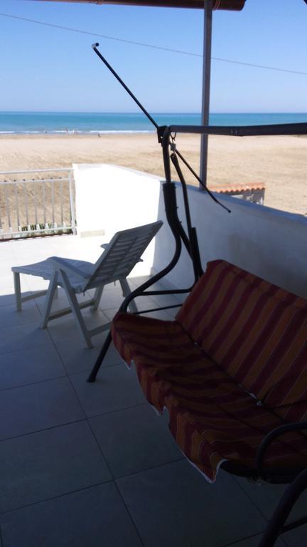 Villa Marinella Porto Empedocle Oda fotoğraf