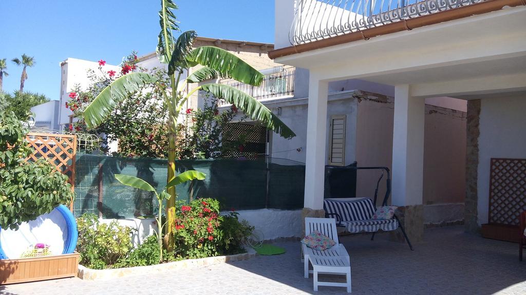 Villa Marinella Porto Empedocle Oda fotoğraf
