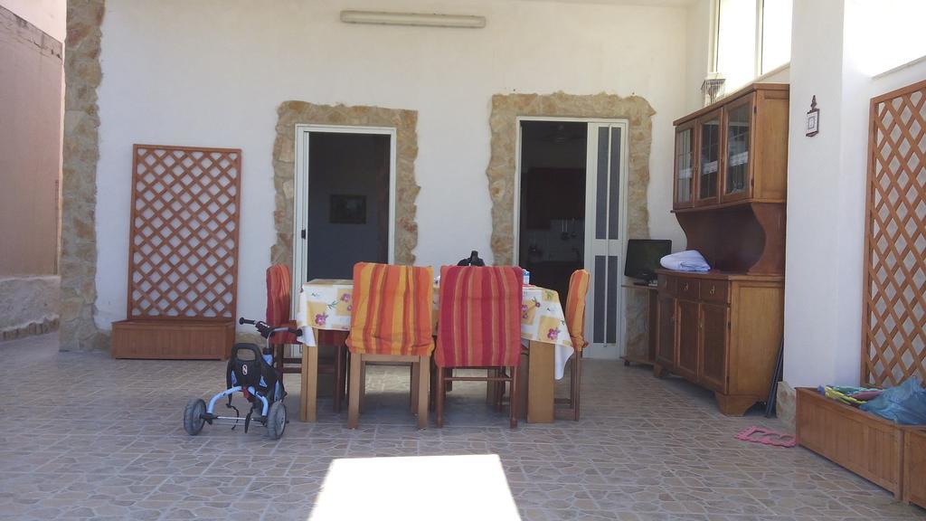 Villa Marinella Porto Empedocle Oda fotoğraf